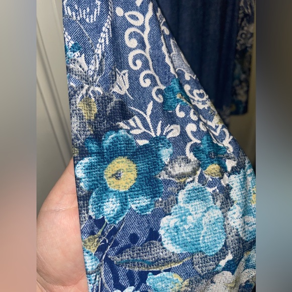 NEVER been worn midi dress by Simply Obsessed - Picture 3 of 3